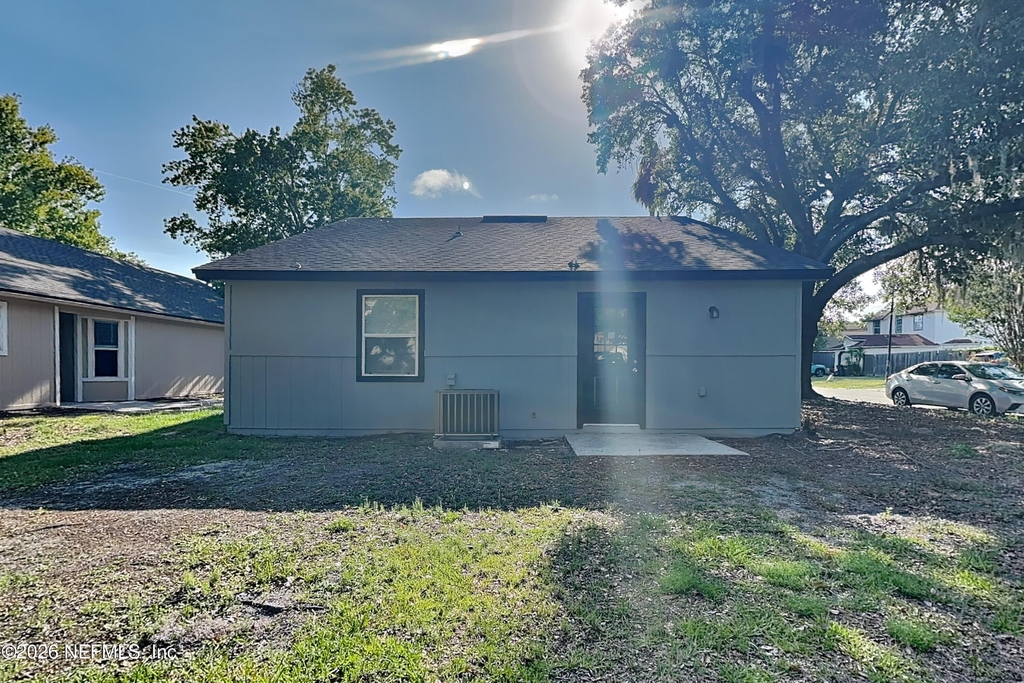 7270 Argyle Corners Drive - Photo 16
