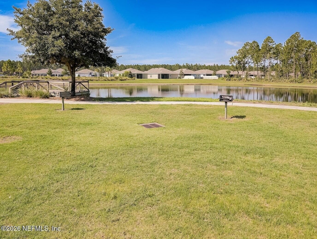 10104 Bedford Lakes Court - Photo 15