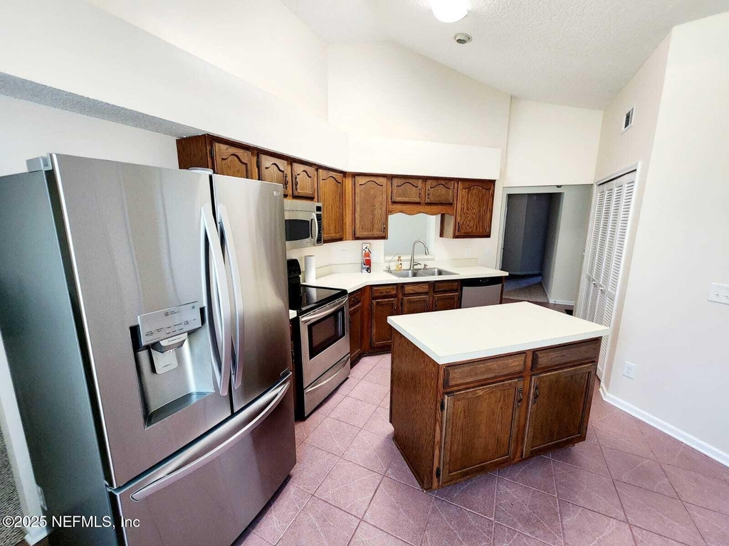 3910 Karissa Ann Place E - Photo 3