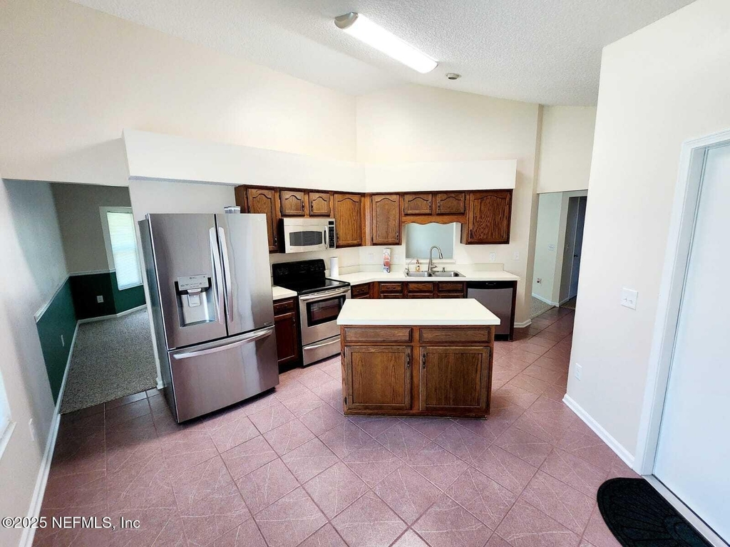 3910 Karissa Ann Place E - Photo 2