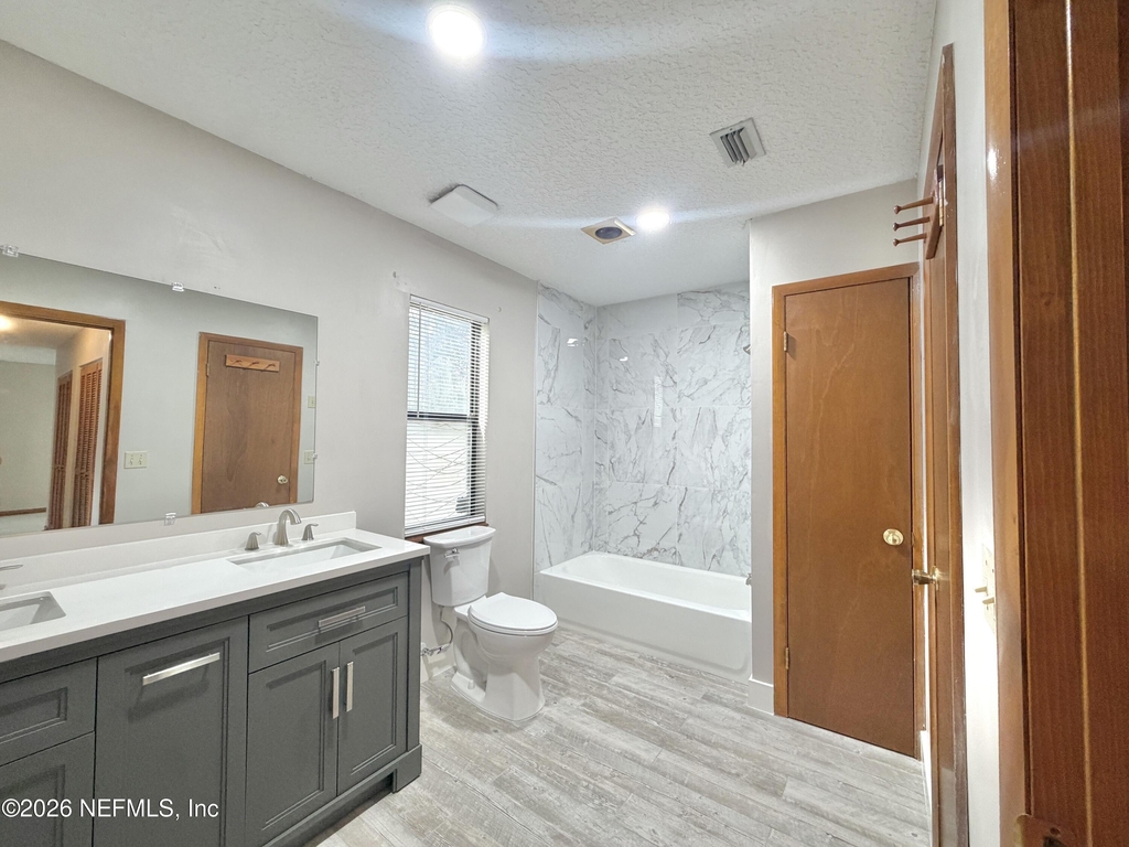 3990 Clearwater Lane - Photo 10