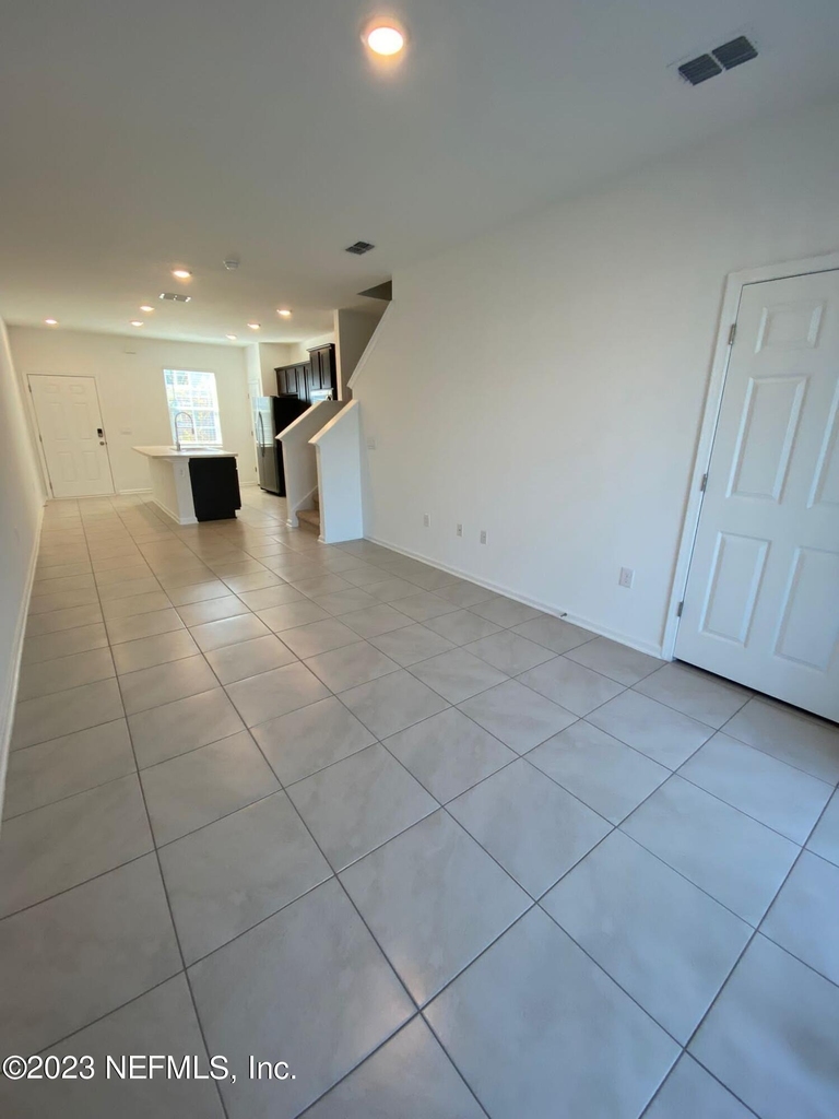 8319 Zenith Circle - Photo 3