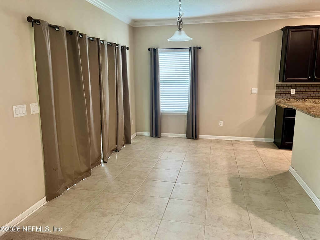 16057 Bainebridge Drive - Photo 10