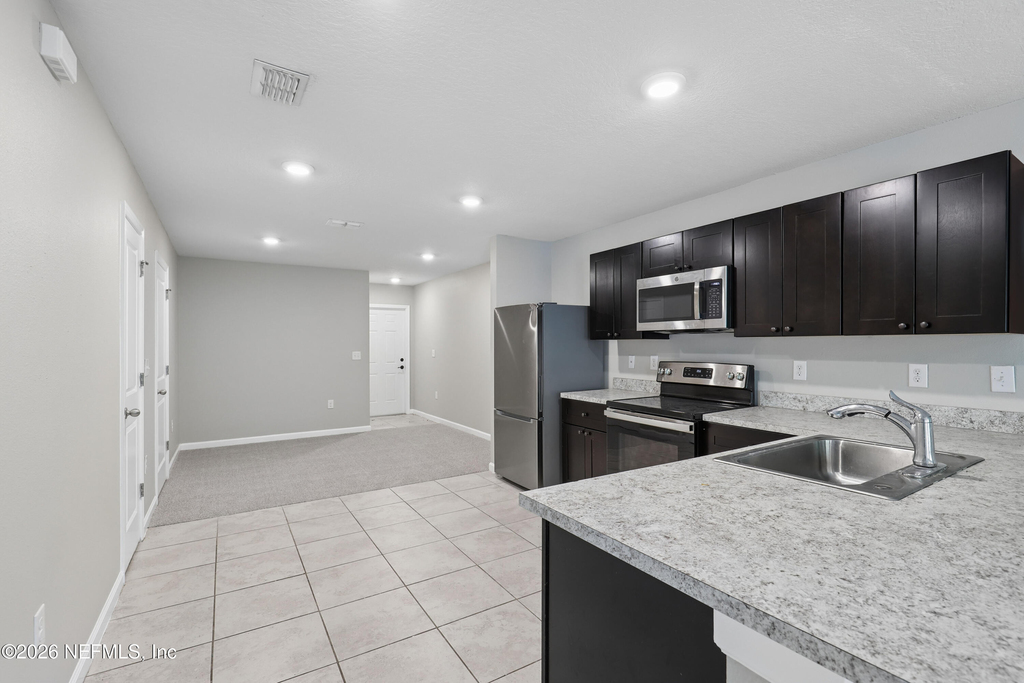 5988 Creekside Crossing Drive - Photo 8