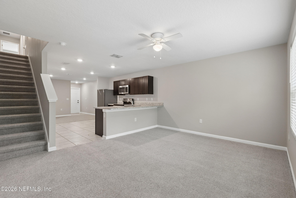 5988 Creekside Crossing Drive - Photo 11