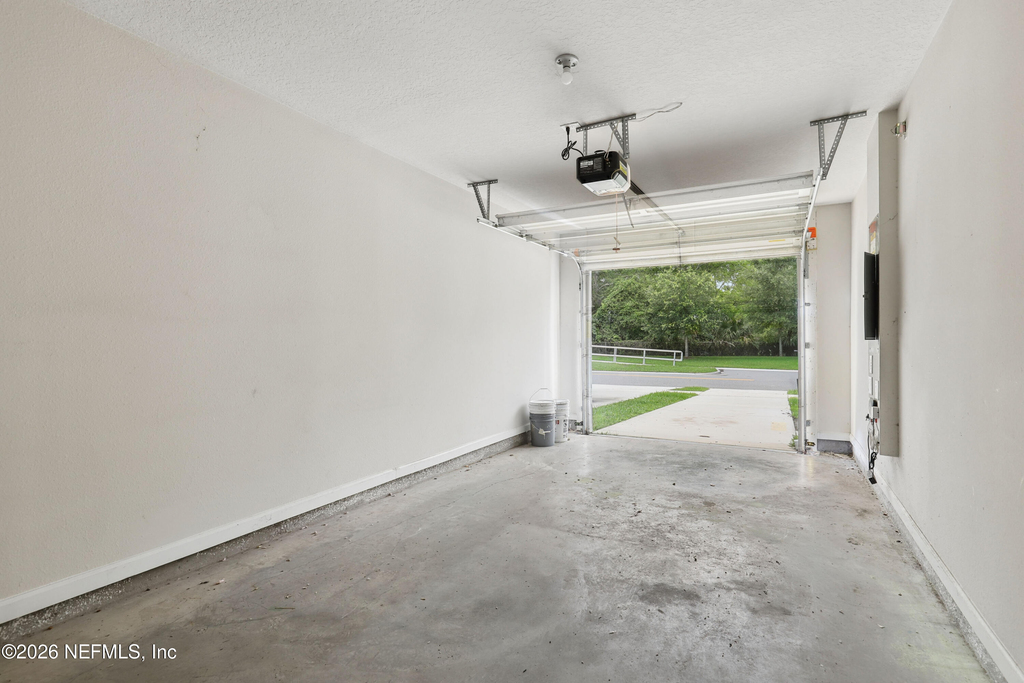 5988 Creekside Crossing Drive - Photo 23