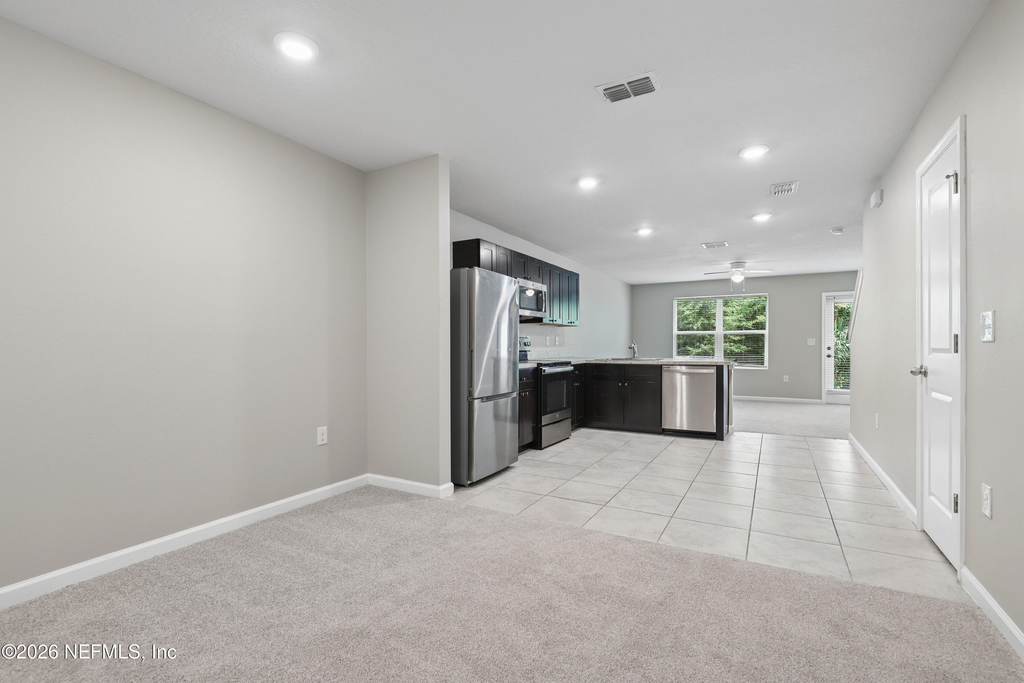 5988 Creekside Crossing Drive - Photo 4