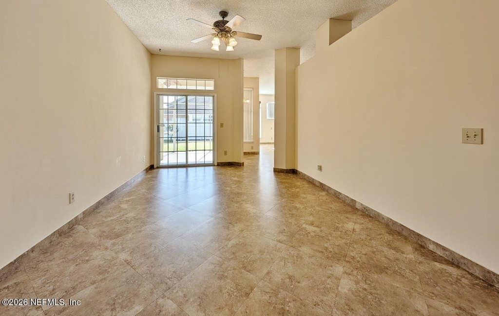 2413 Cedar Trace Drive W - Photo 6