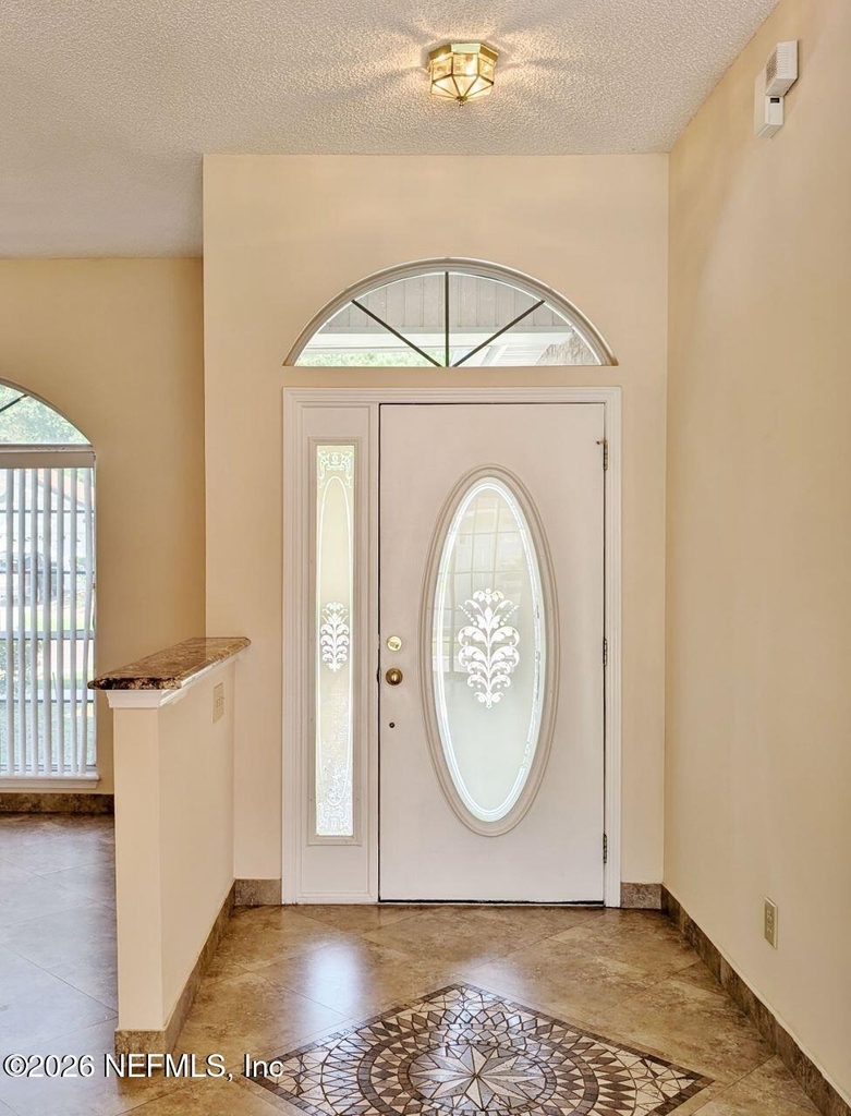 2413 Cedar Trace Drive W - Photo 5