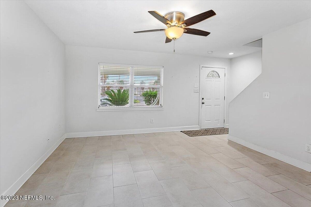 208 15th Avenue S - Photo 1