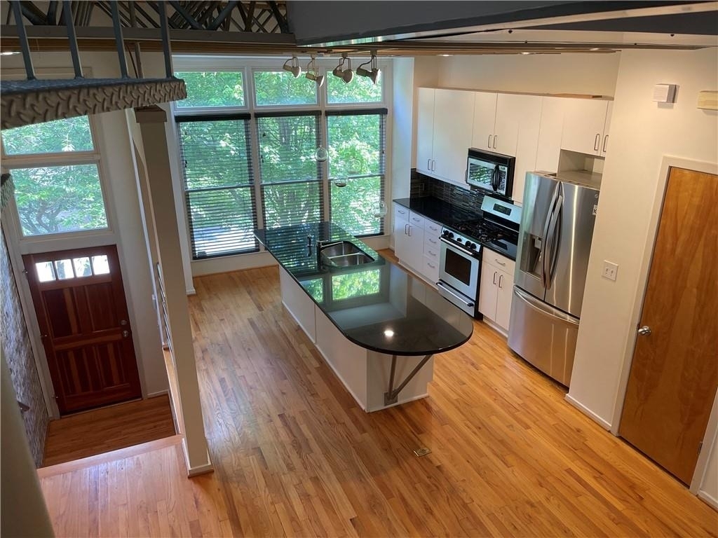 1325 Peachtree View Ne - Photo 13