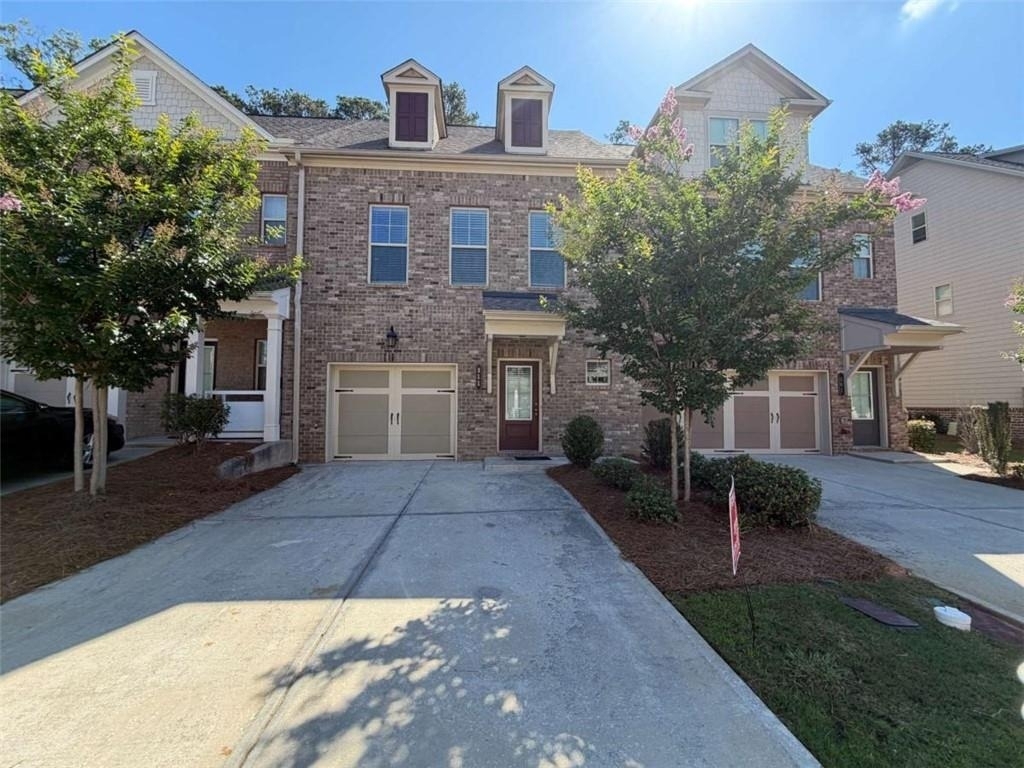 311 Mahone Drive - Photo 0