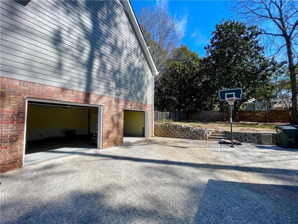 1721 Emerson Court - Photo 37