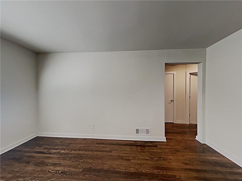 880 N Highland Avenue Ne - Photo 4