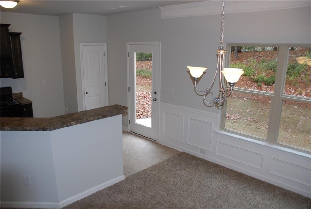 258 Valley Crossing - Photo 5