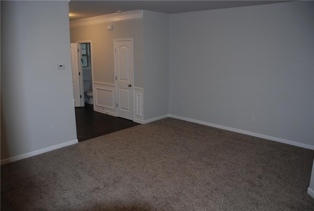 258 Valley Crossing - Photo 2