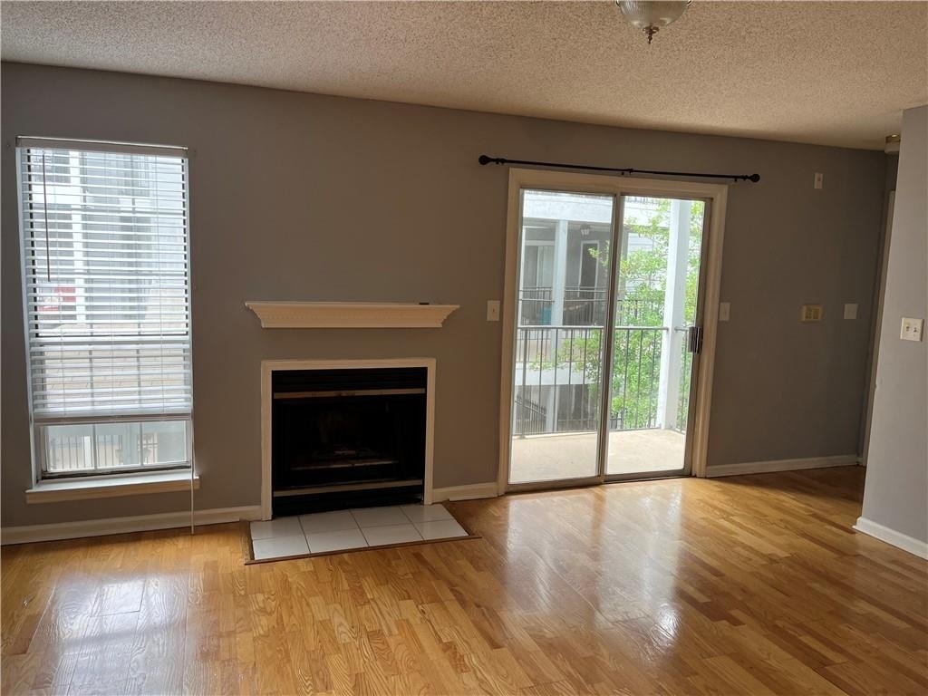 612 Granville Court - Photo 4