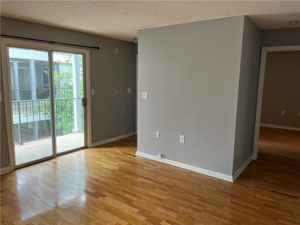 612 Granville Court - Photo 5