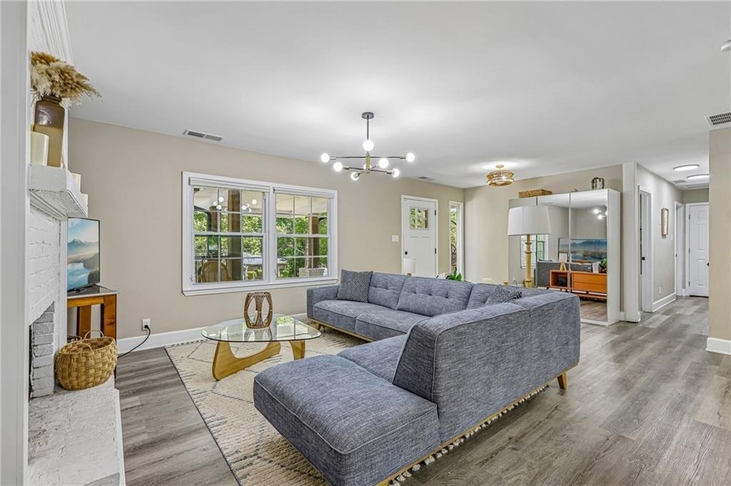 3898 Skidmore Drive - Photo 8