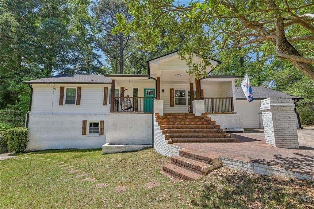 3898 Skidmore Drive - Photo 2