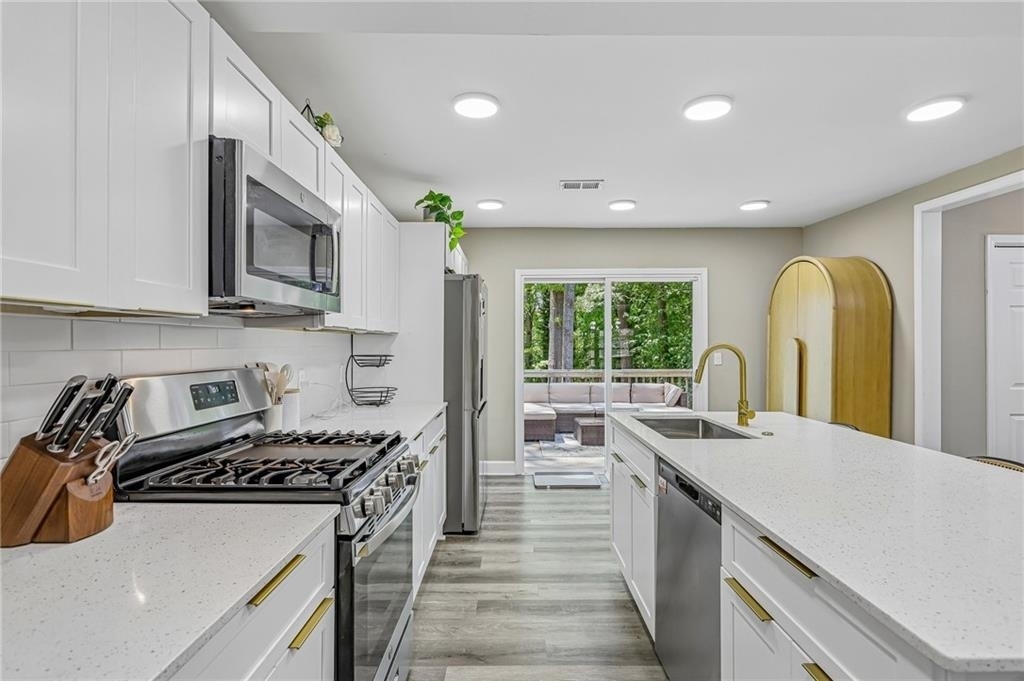 3898 Skidmore Drive - Photo 17