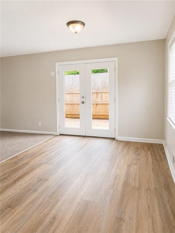 2401 Dawn Court - Photo 3