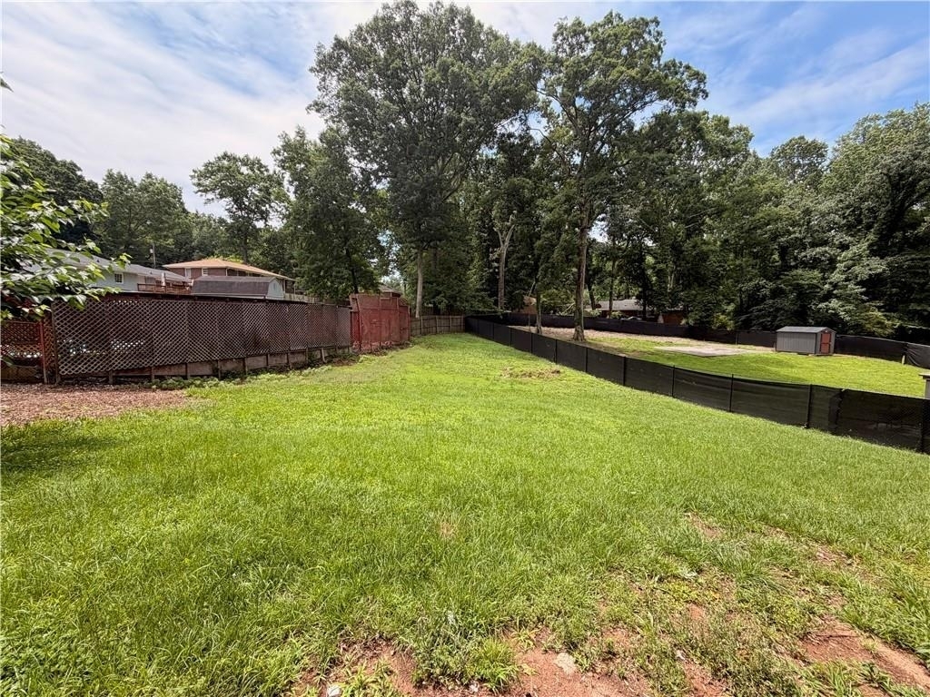 2401 Dawn Court - Photo 10