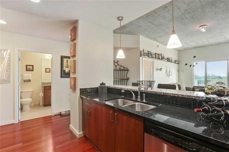 250 Pharr Road Ne - Photo 3