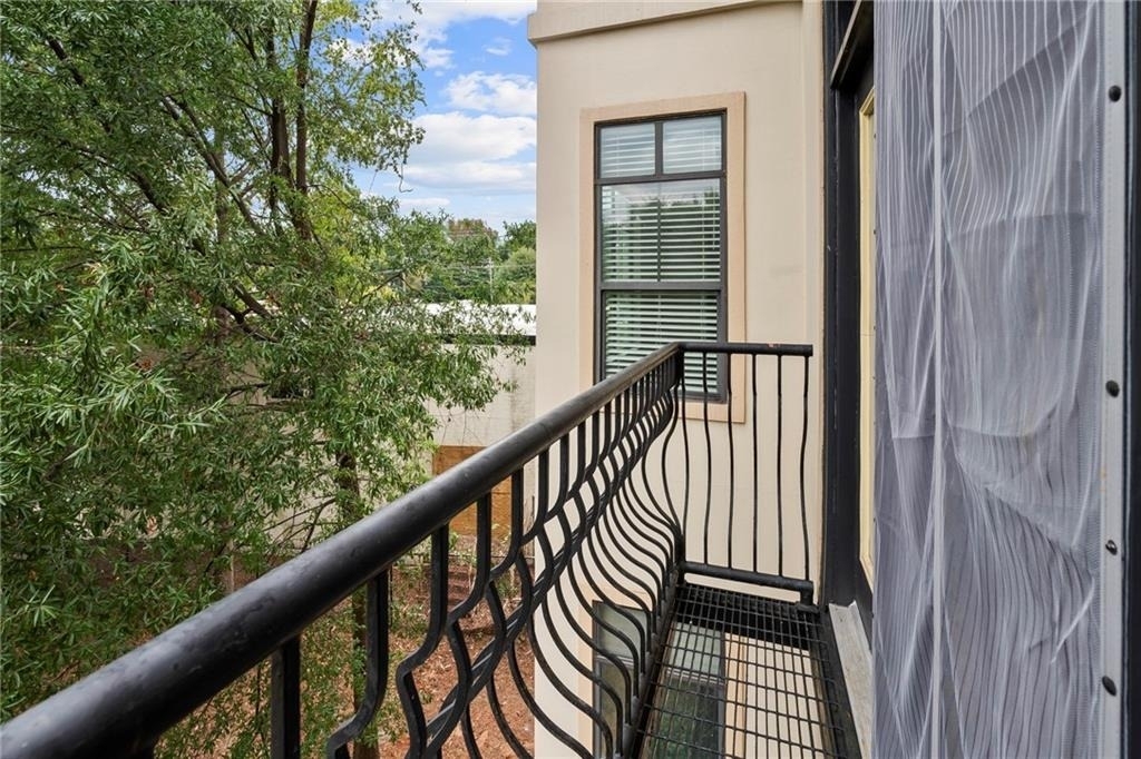 5300 Peachtree Road - Photo 1