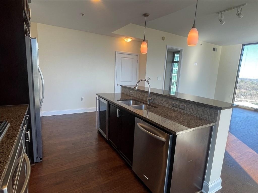 270 17th Street Nw - Photo 19