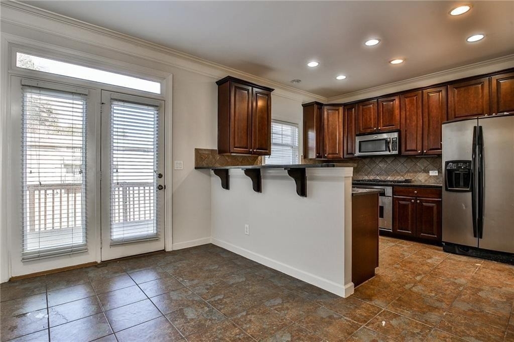 1934 Cobblestone Circle Ne - Photo 8