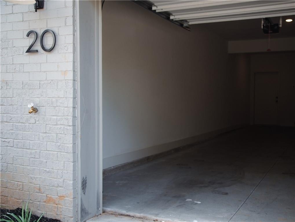 1350 May Avenue Se - Photo 2
