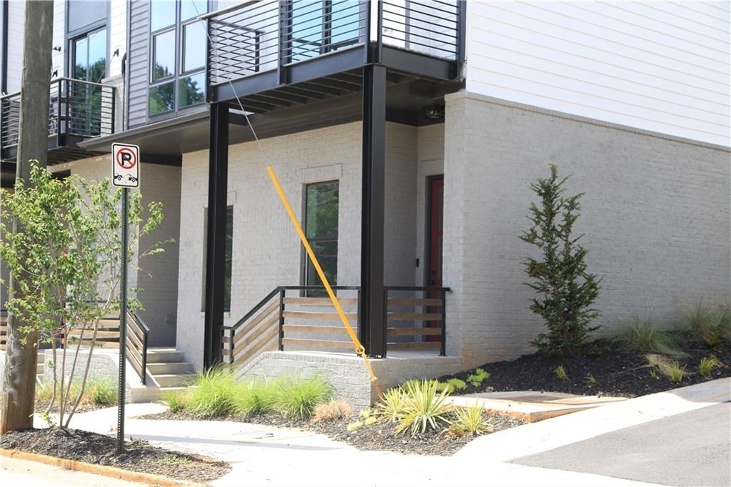 1350 May Avenue Se - Photo 0