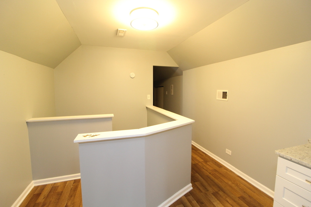 3732 N Ashland Avenue - Photo 9
