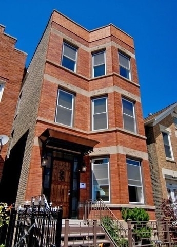 1744 W Augusta Boulevard - Photo 0