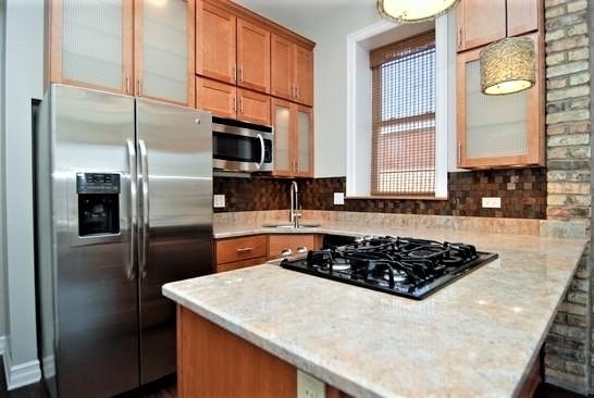 1744 W Augusta Boulevard - Photo 3