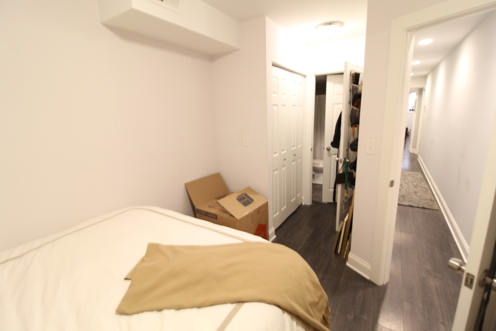 2329 W Barry Avenue - Photo 7