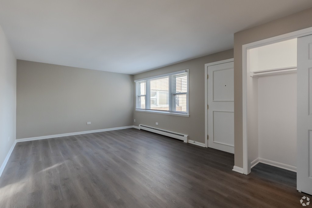 8536 W Gregory Street - Photo 2