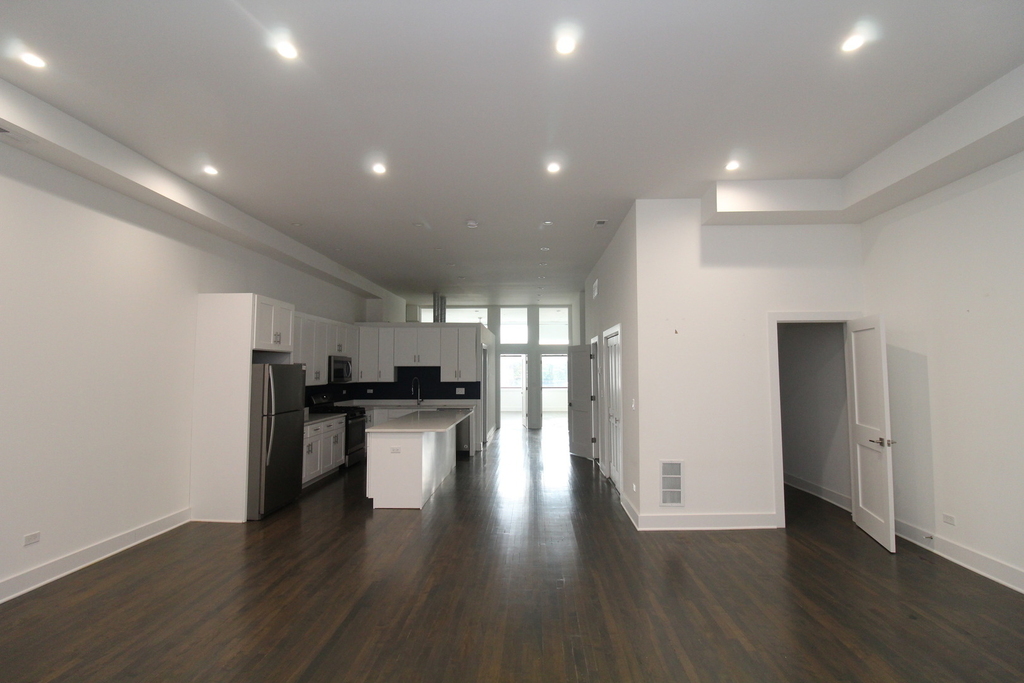 1474 N Milwaukee Avenue - Photo 5