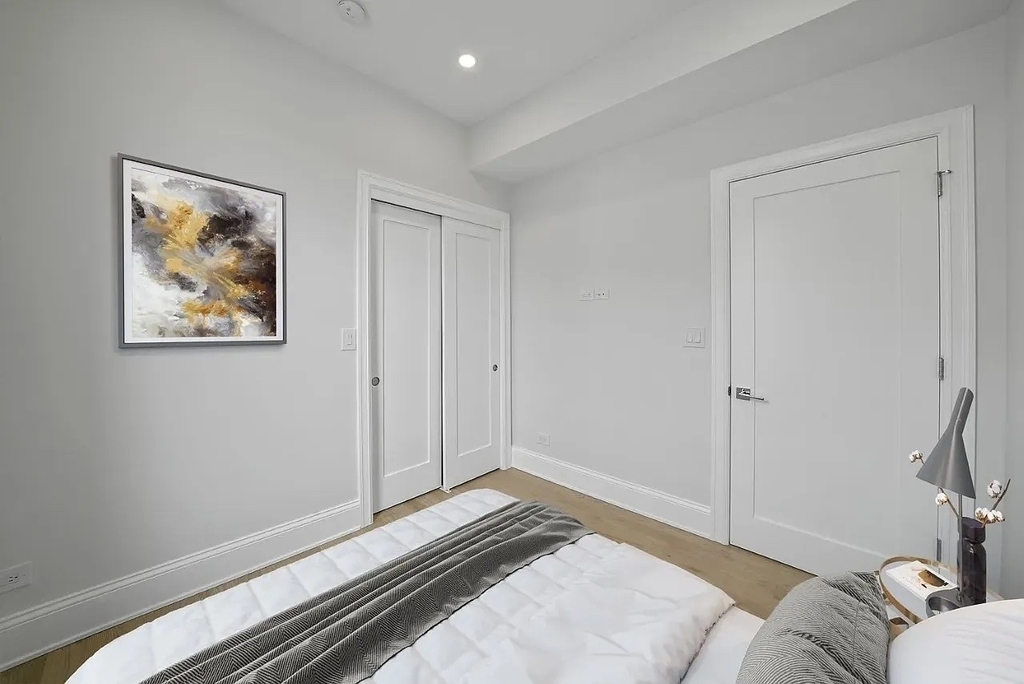 1241 N Bosworth Avenue - Photo 6
