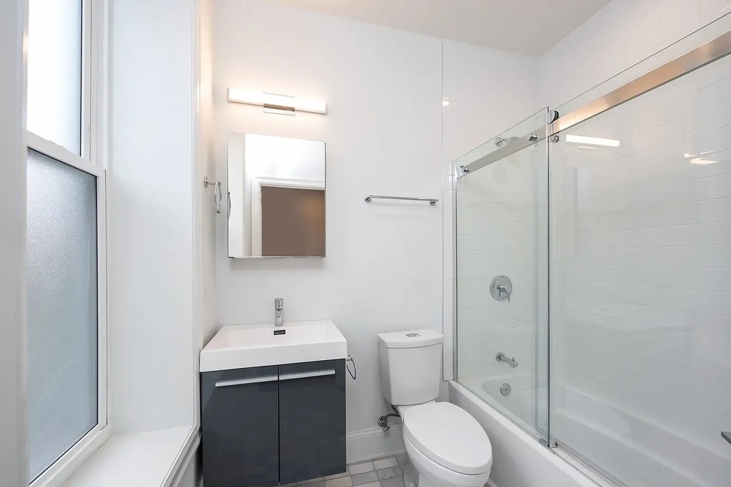 1241 N Bosworth Avenue - Photo 7