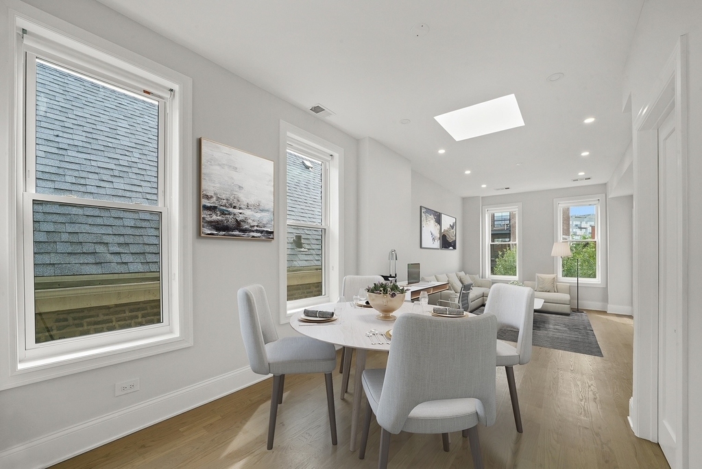 1241 N Bosworth Avenue - Photo 3