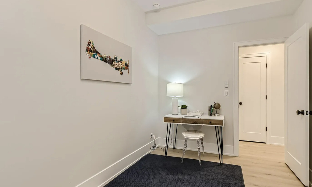 1420 W Winnemac Avenue - Photo 16