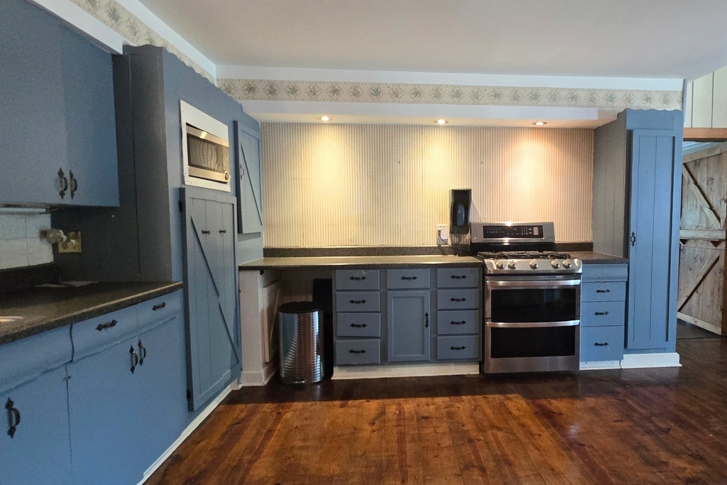 600 Dewey Street - Photo 2