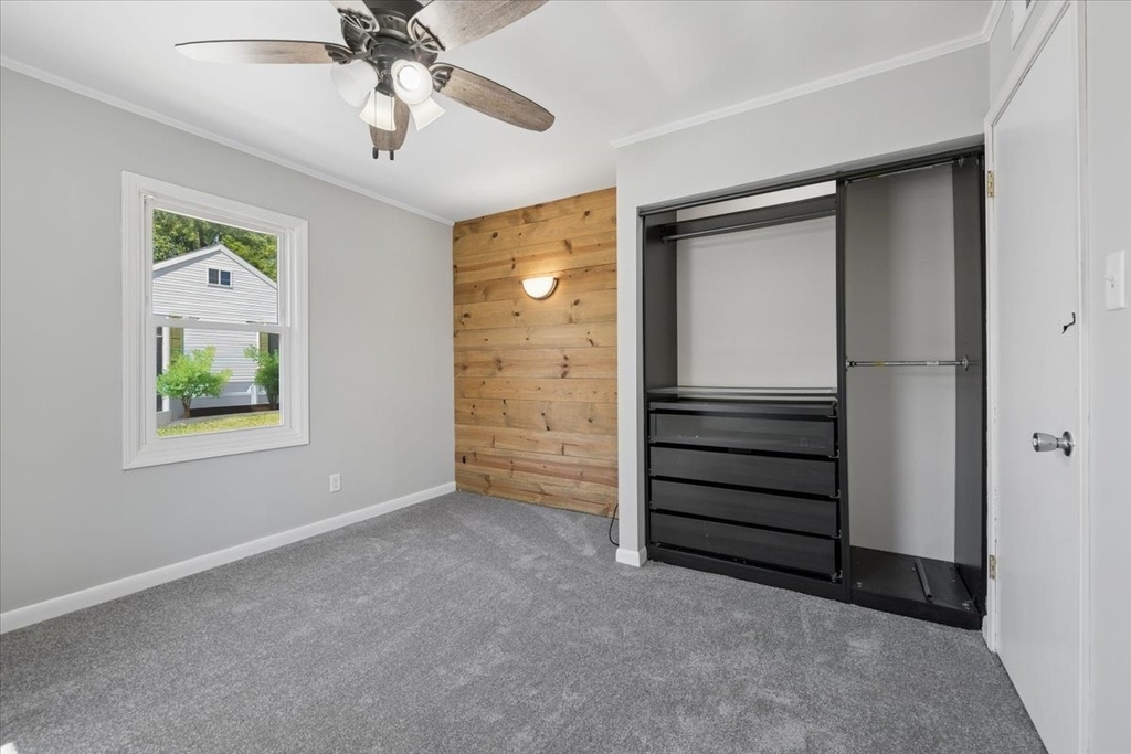 1805 Kelly Avenue - Photo 8