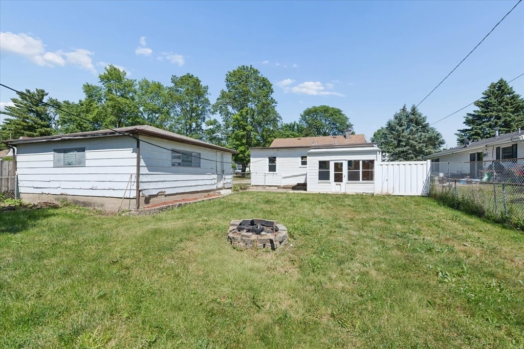 1805 Kelly Avenue - Photo 17