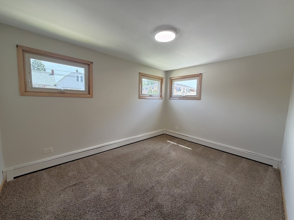 7601 W 61 Place W - Photo 5