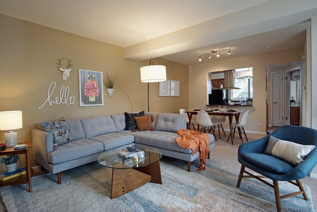 1621 Westminster Drive - Photo 5