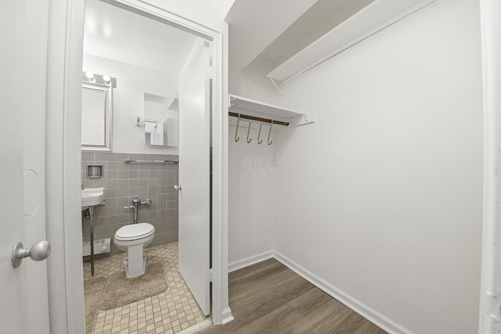 6118 N Sheridan Road - Photo 9