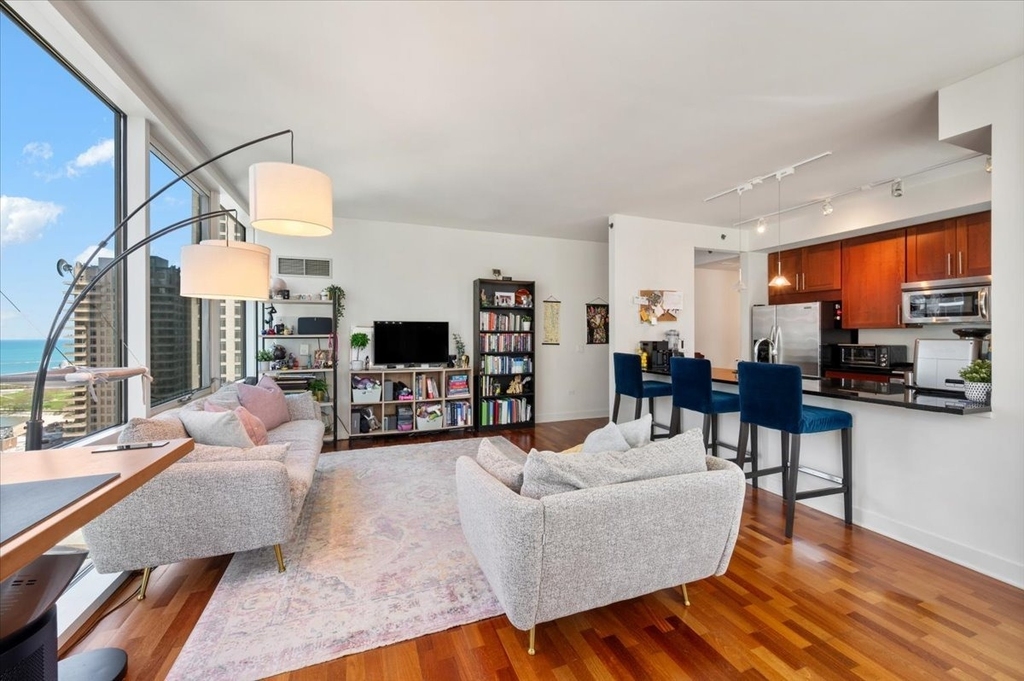 505 N Mcclurg Court - Photo 6